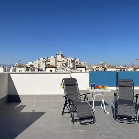 Impresionante Piso En El Centro De * Torrevieja